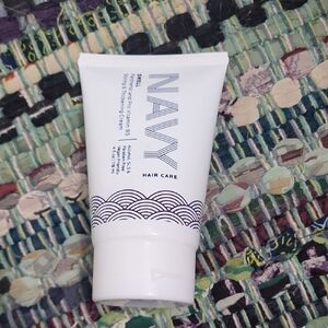 Navy Haircare Styling Cream